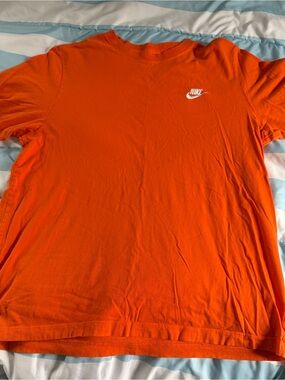 Men’s Nike Tee